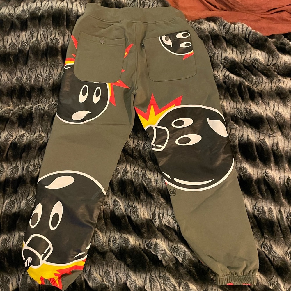 The hundreds sweat pants